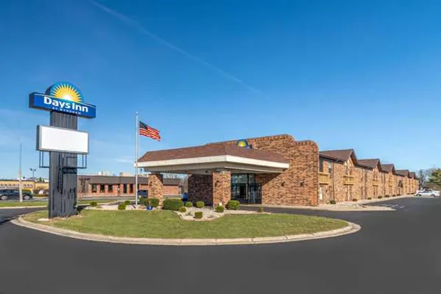 Days Inn by Wyndham Anderson IN