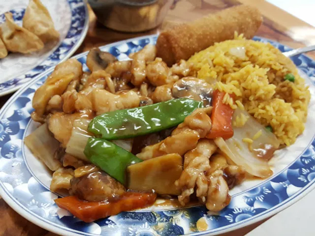 Chef's Wok Restaurant