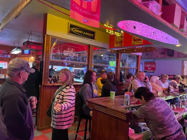 Town & Country Tavern