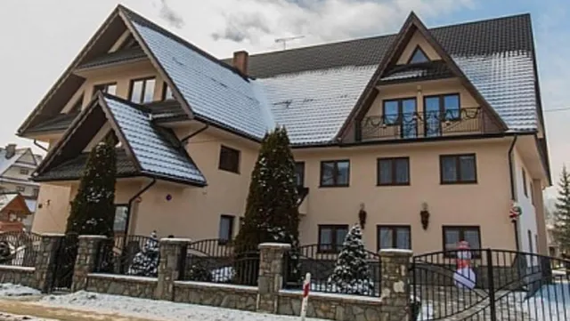 Pokoje Gościnne Przy Drodze