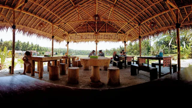 Kedai Mini Resto Rice Field