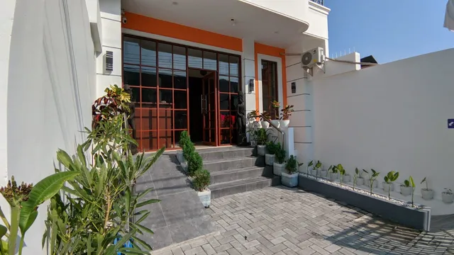 The Cabin Hotel Mantrijeron