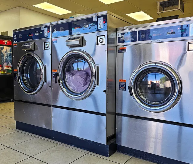 Wash Tub Laundromat