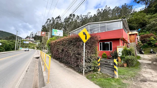 HOTEL-ALOJAMIENTO CASA CAMPESINA LA FAGUA