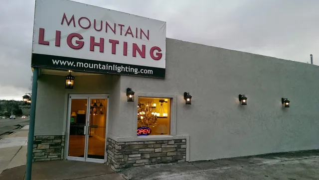 Mountain Lighting