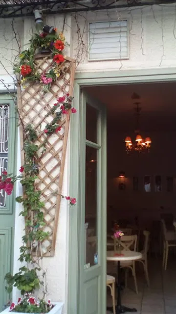 Belle Époque Café & Bistrot