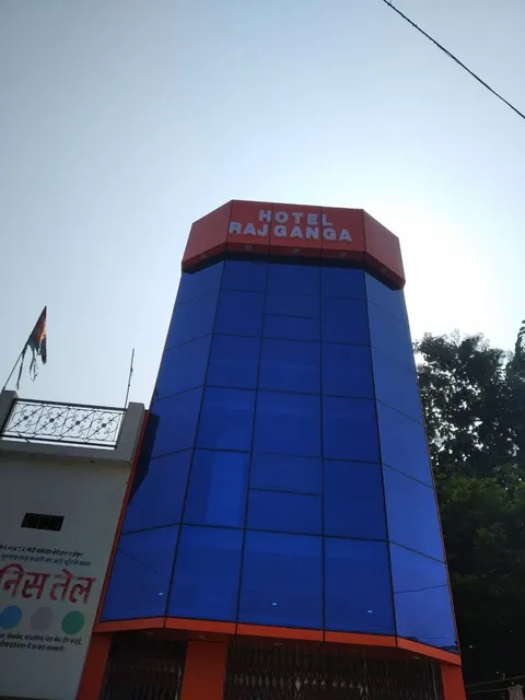 HOTEL RAJ GANGA