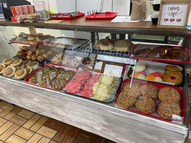 Panaderia y pasteleria la ideal 3