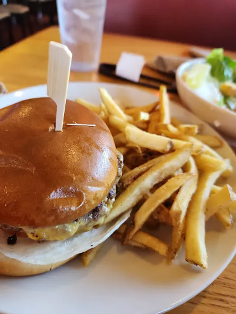 Applebee's Grill + Bar