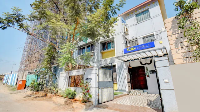 FabHotel Corporate Residency - Hotel in Baner, Pune