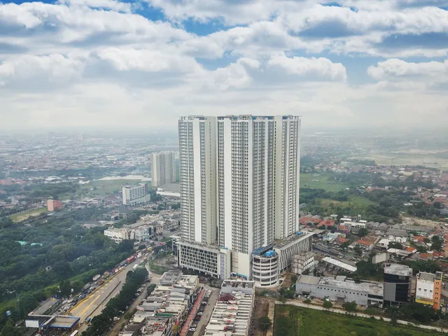 Louis Kienne Hotel & Service Apartment Cikarang