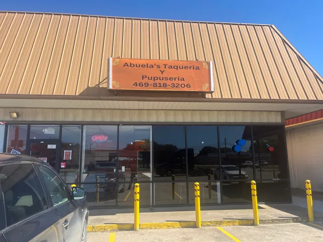 Abuela's Taqueria Y Pupuseria