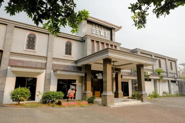 Hotel Dewi Jombang