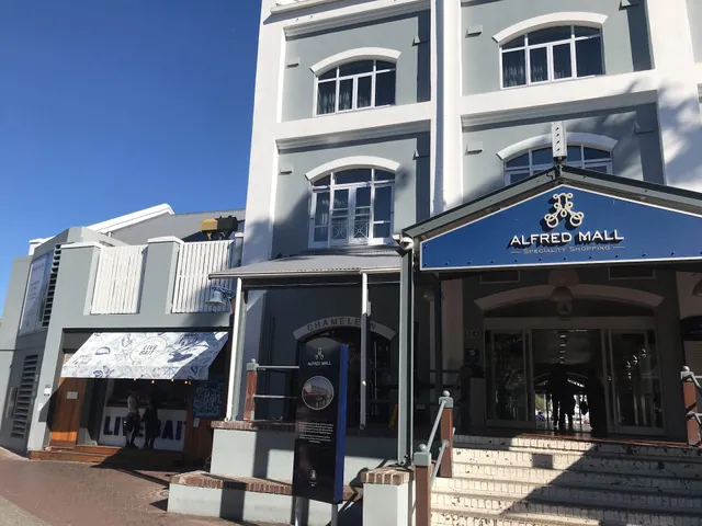 Alfred Mall