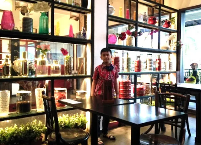 Kopi Melantjong (dulu Kopi Tiam Oey)