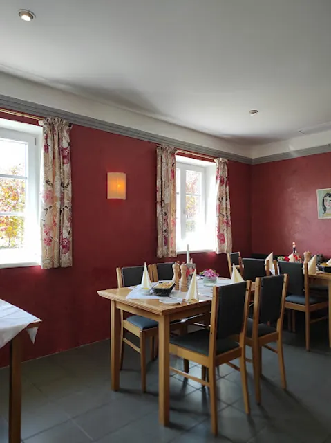 Cafe Vivarium - Brigitte Buchner