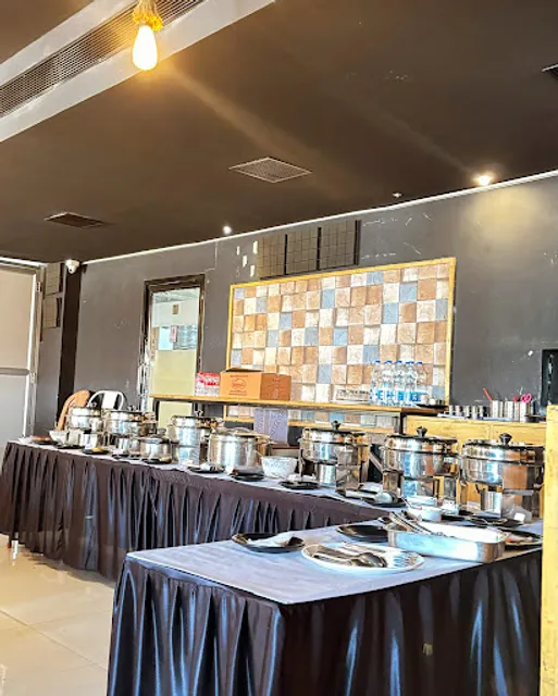 Bistro 1427 - Madurai Restaurant