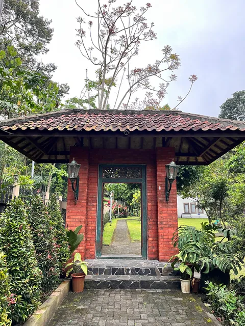 Kelivana Guesthouse & Garden