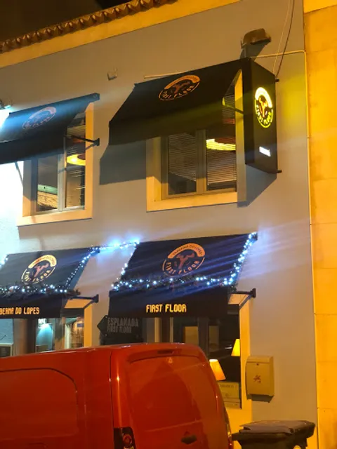 Taberna do lopes first floor