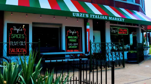 Urzi's Italian Market