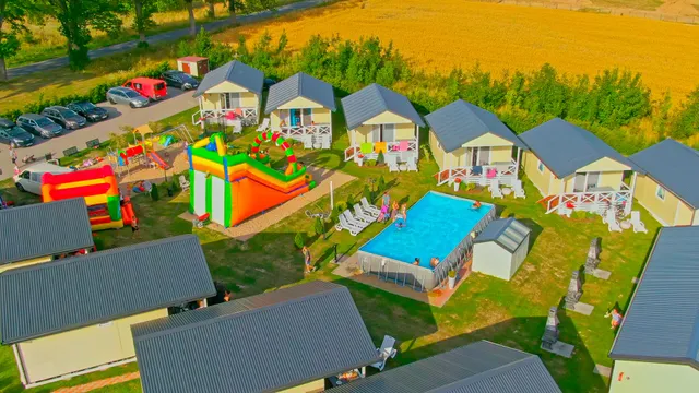 Holiday Camp Sarbinowo domki letniskowe nad morzem