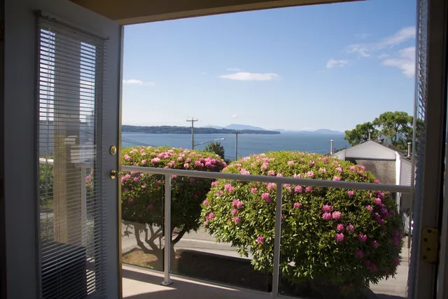 Star Of the Sea Bed and Breakfast by Elevate Rooms