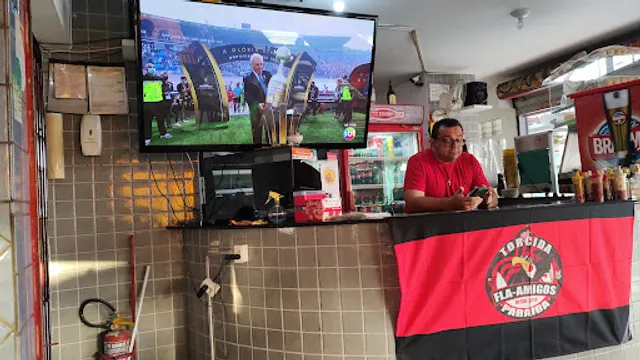 Hot Dog e Pizzaria Caianas