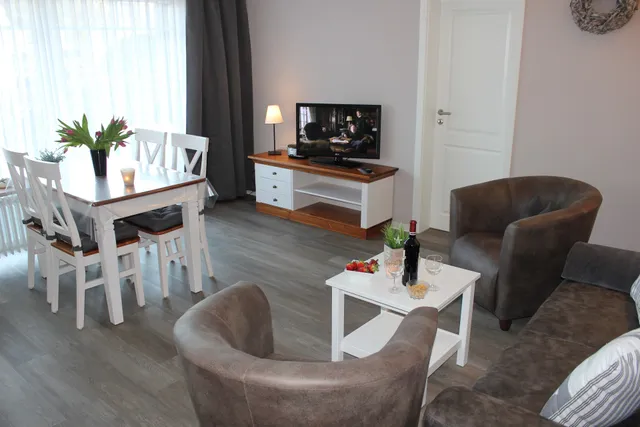 Blanker Hans Appartementhaus, Büsum