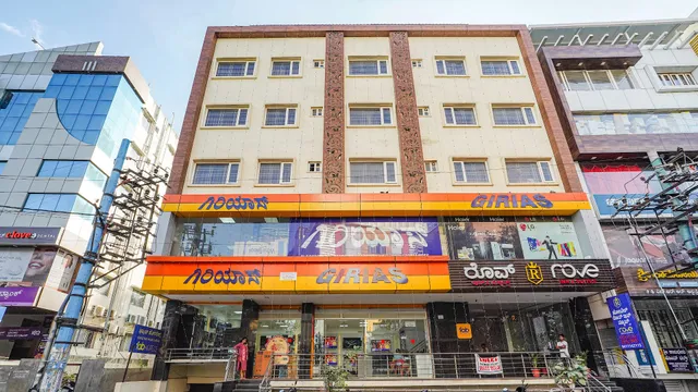 FabHotel Rove Inn & Suites - Hotel in Jalahalli West, Bangalore