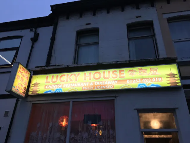 Lucky House Chinese Restaurant & Takeaway