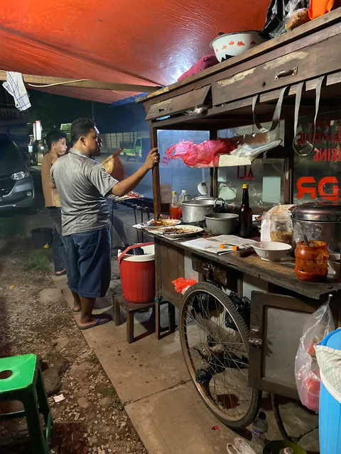 Sate Cak Ali Khas Madura