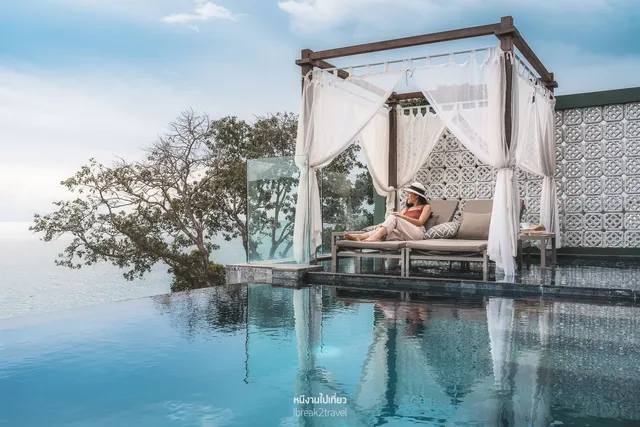 The Shore at Katathani Resort