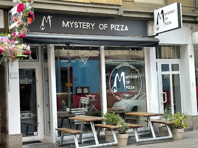 Mystery of Pizza