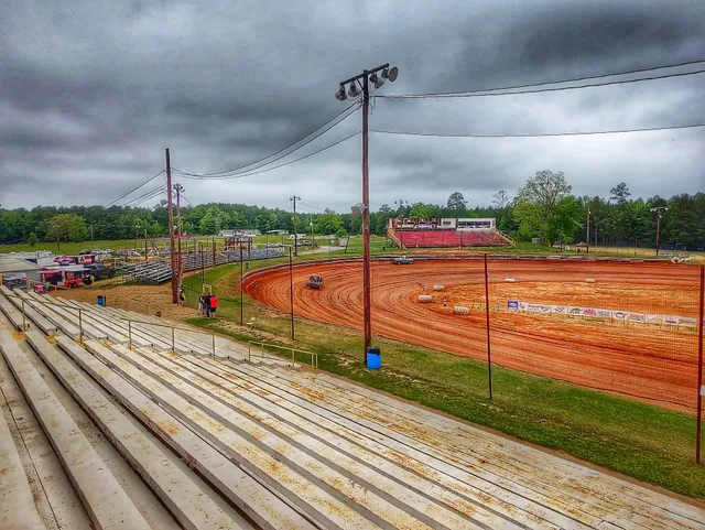Super Bee Speedway