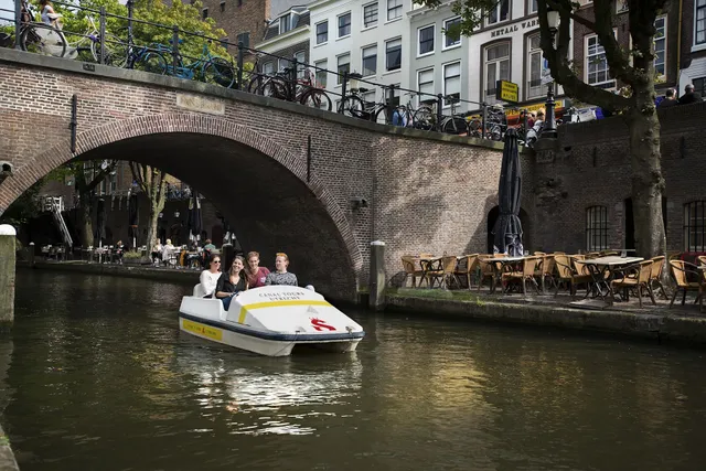 Stromma Utrecht | Canal Tours Utrecht - Pedal Boats