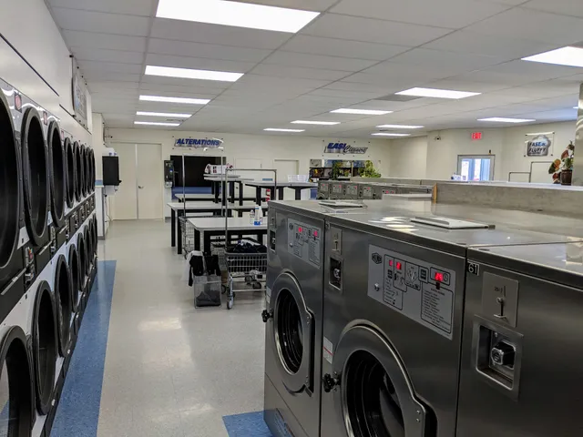 Fast & Fluffy Laundromat