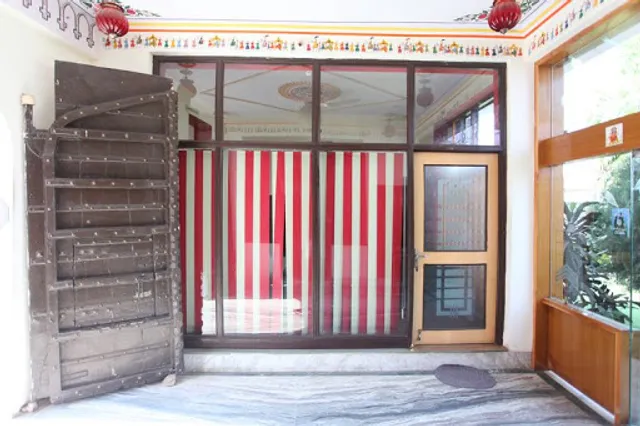 Aroma Royal Garden Family Rajasthani