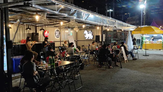 The Moon Asok-Phetburi