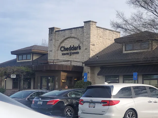 Cheddar's Scratch Kitchen