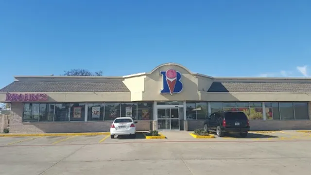 Braum's Ice Cream & Dairy Store