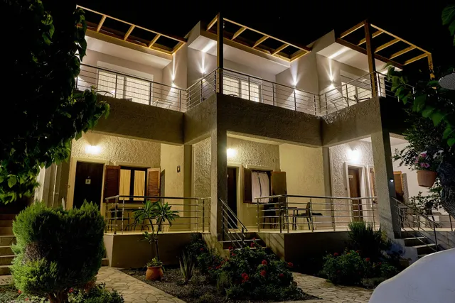 Chouzourakis Studios