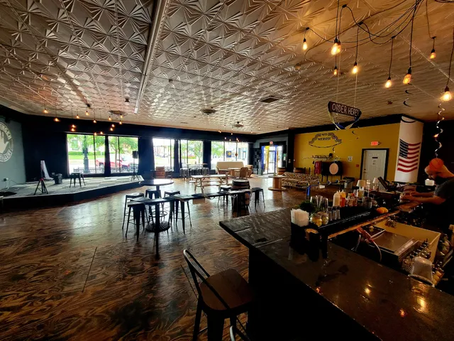 Four Finger Distillery Lebanon