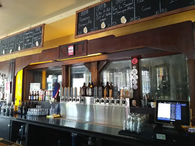 Fifth Street Brewpub