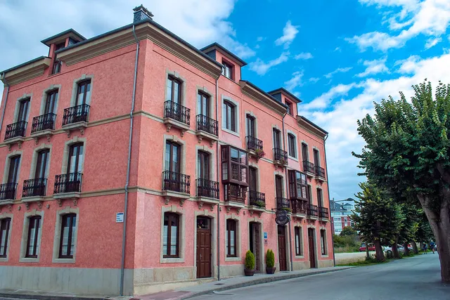 Hotel Casona de Lazúrtegui