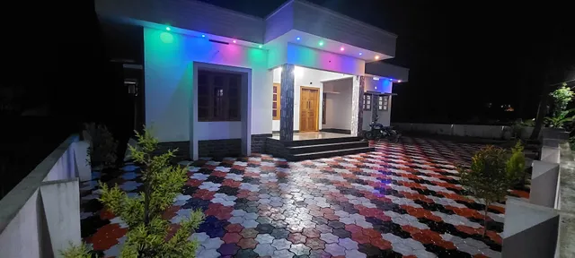 The Grand White House - Perfect Homestay for Families