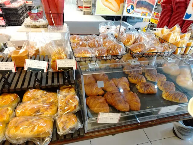 ベルナール 新城店