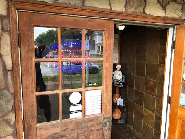 Fera's Pasta & Pizza