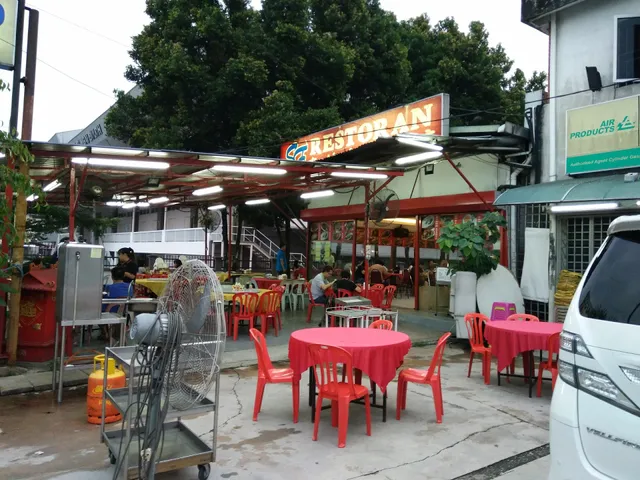 SF Seafood Restaurant