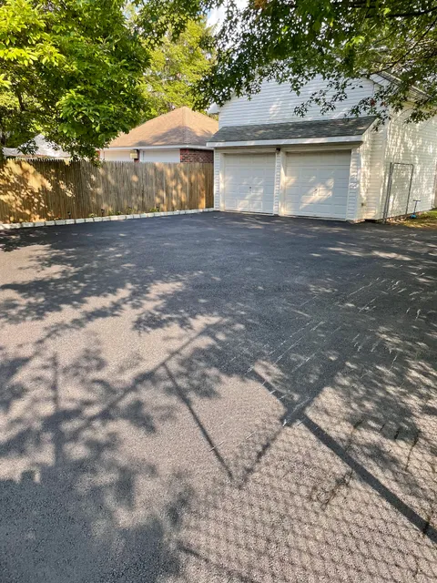 Professional Paving Co