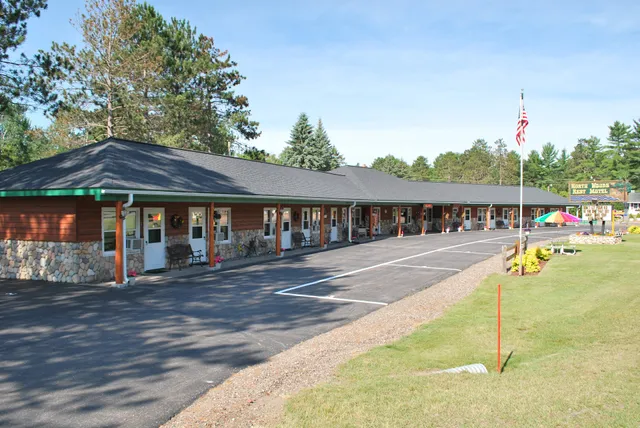 North Woods Rest Motel